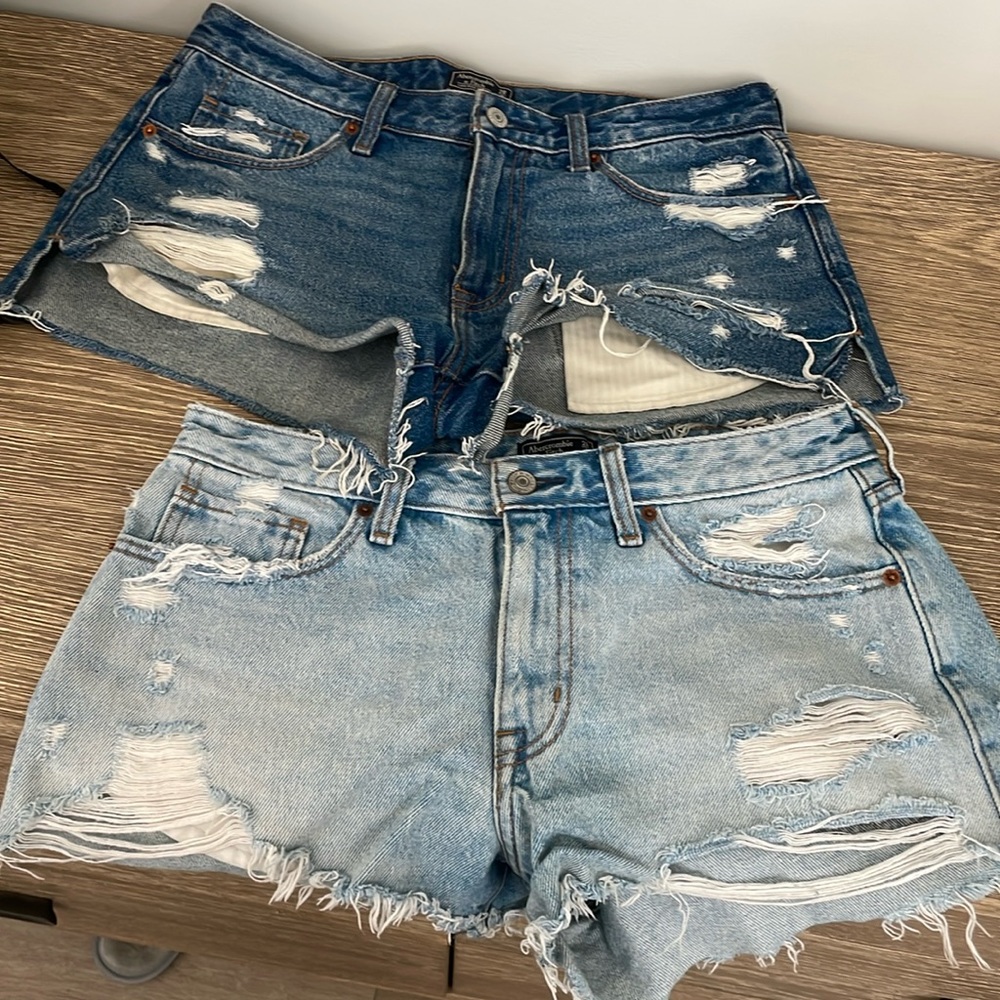 Abercrombie and fitch Jean shorts size 6/28